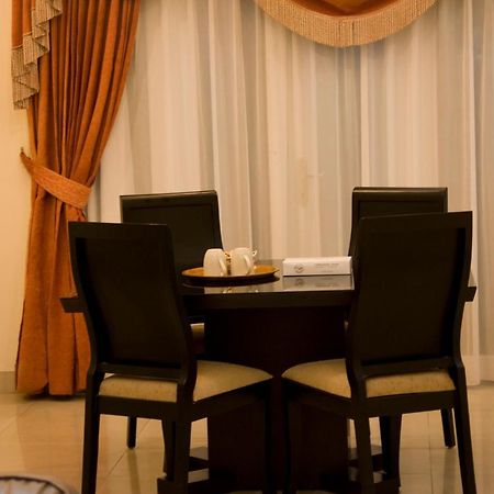 Yasmin Hotel Puncak Kültér fotó
